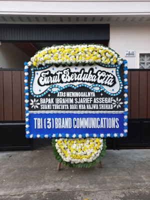 Papan Bunga Duka di Yaru
